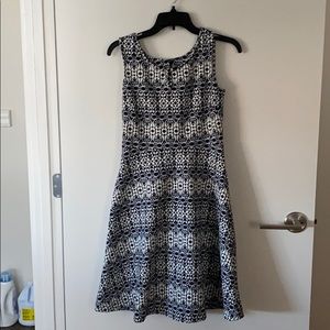Talbots XS blue and white patterned dress